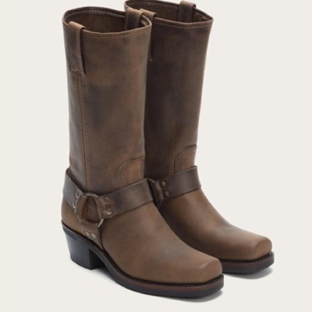 FRYE Tan ‘Harness 12R’ Boots